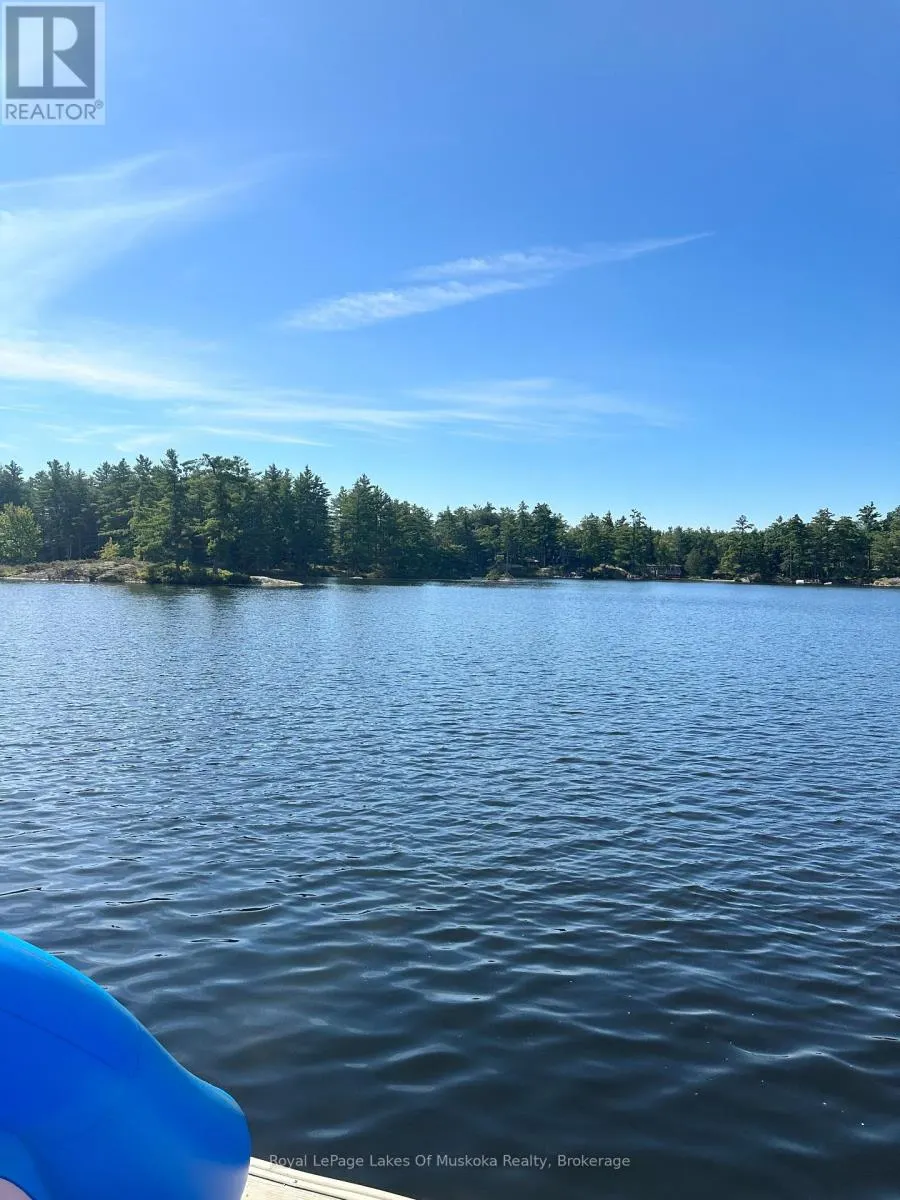 12 SEVERN RIVER SHORE