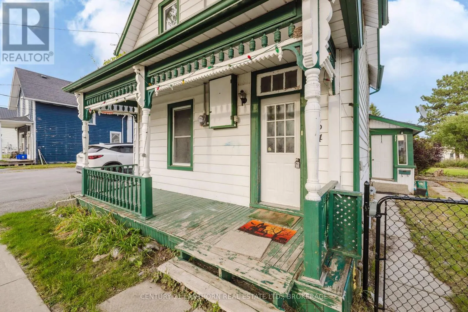 64 GREEN STREET