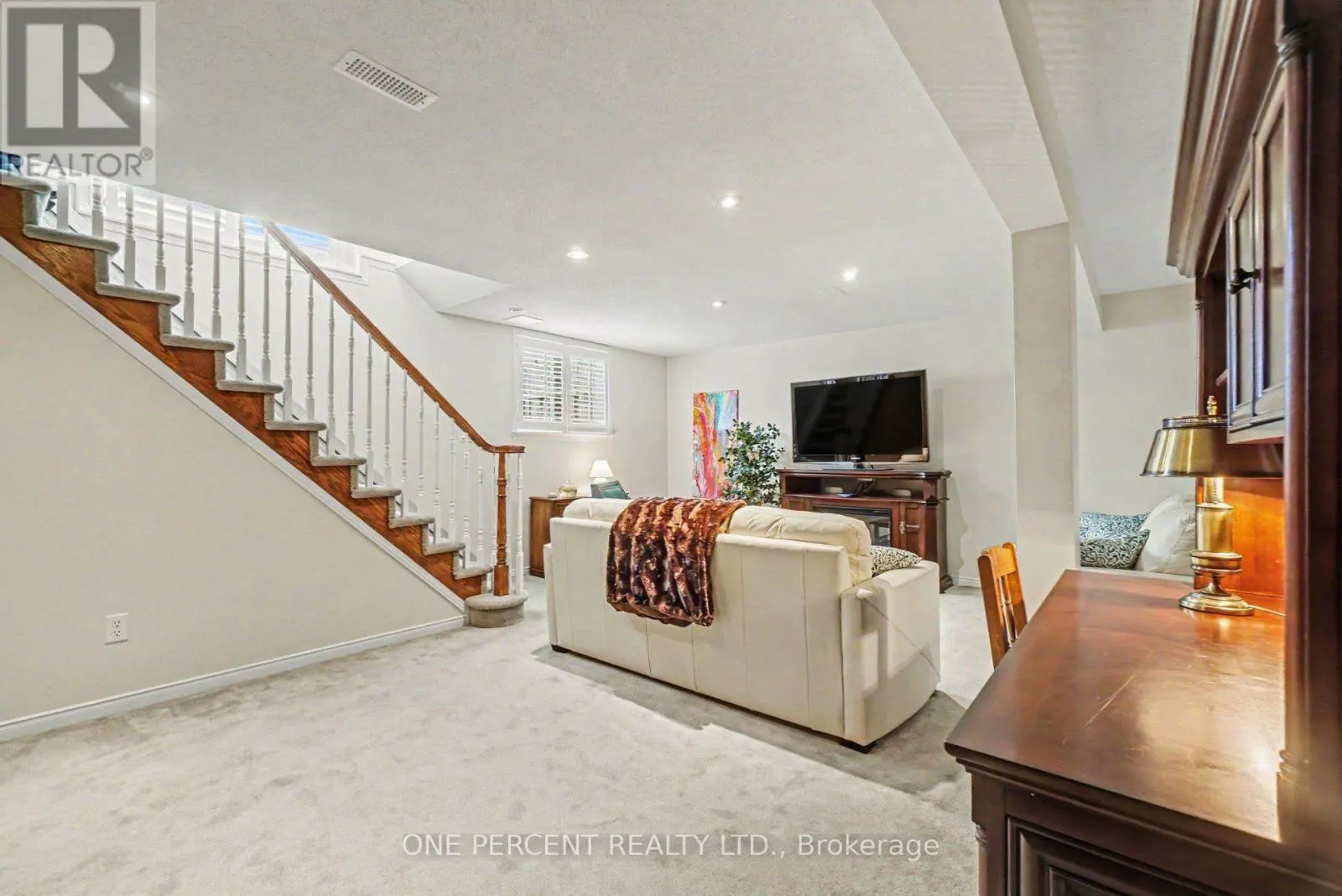 214 CAIRNSMORE CIRCLE