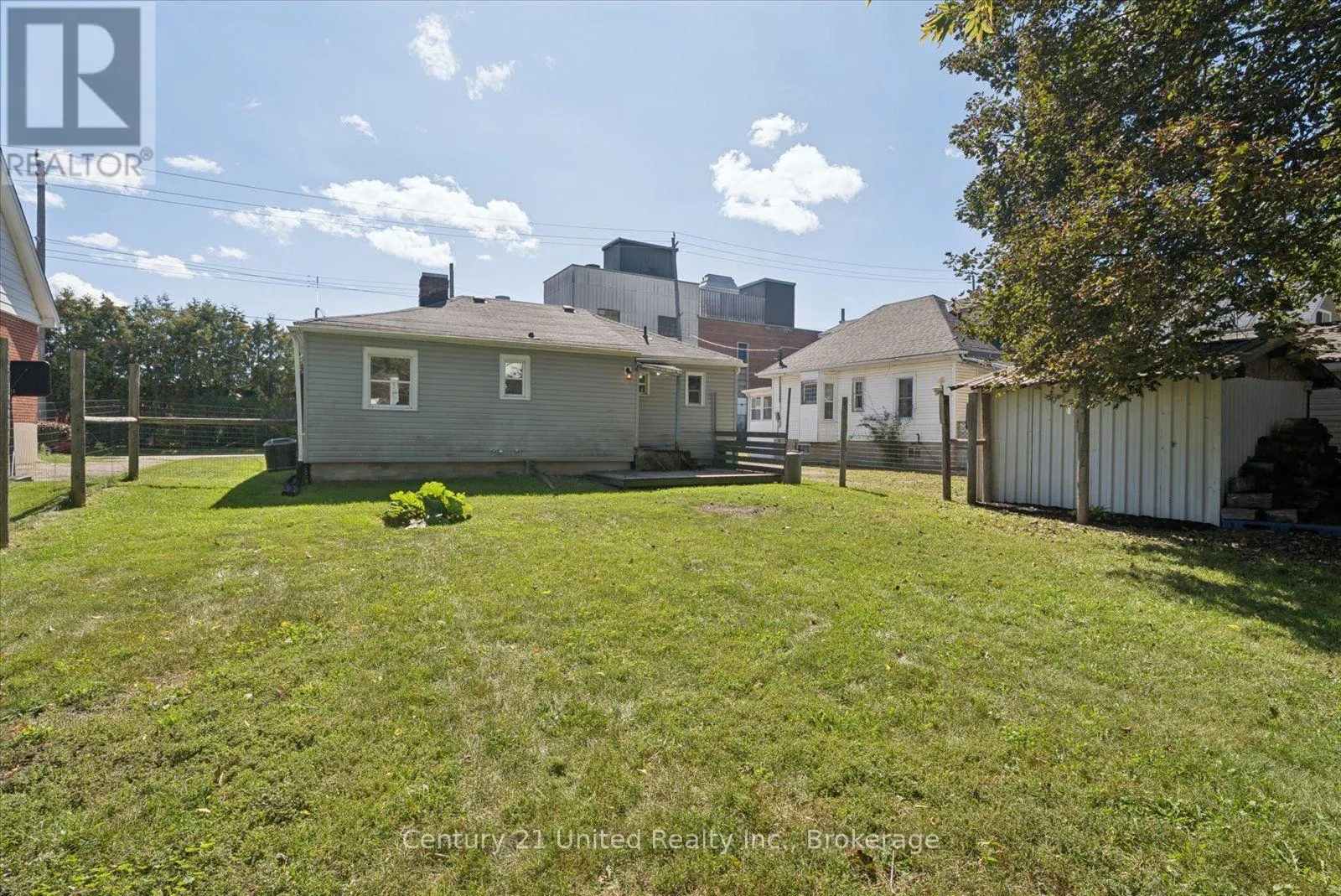 584 WOLFE STREET