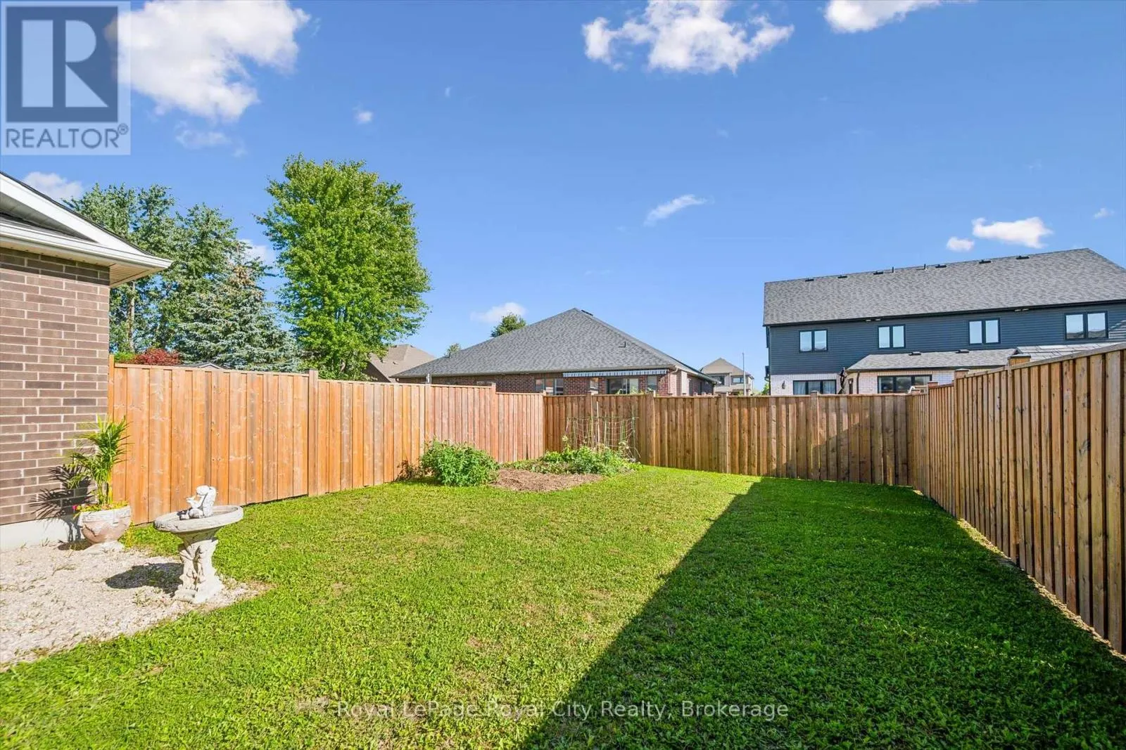 140 HALLS DRIVE