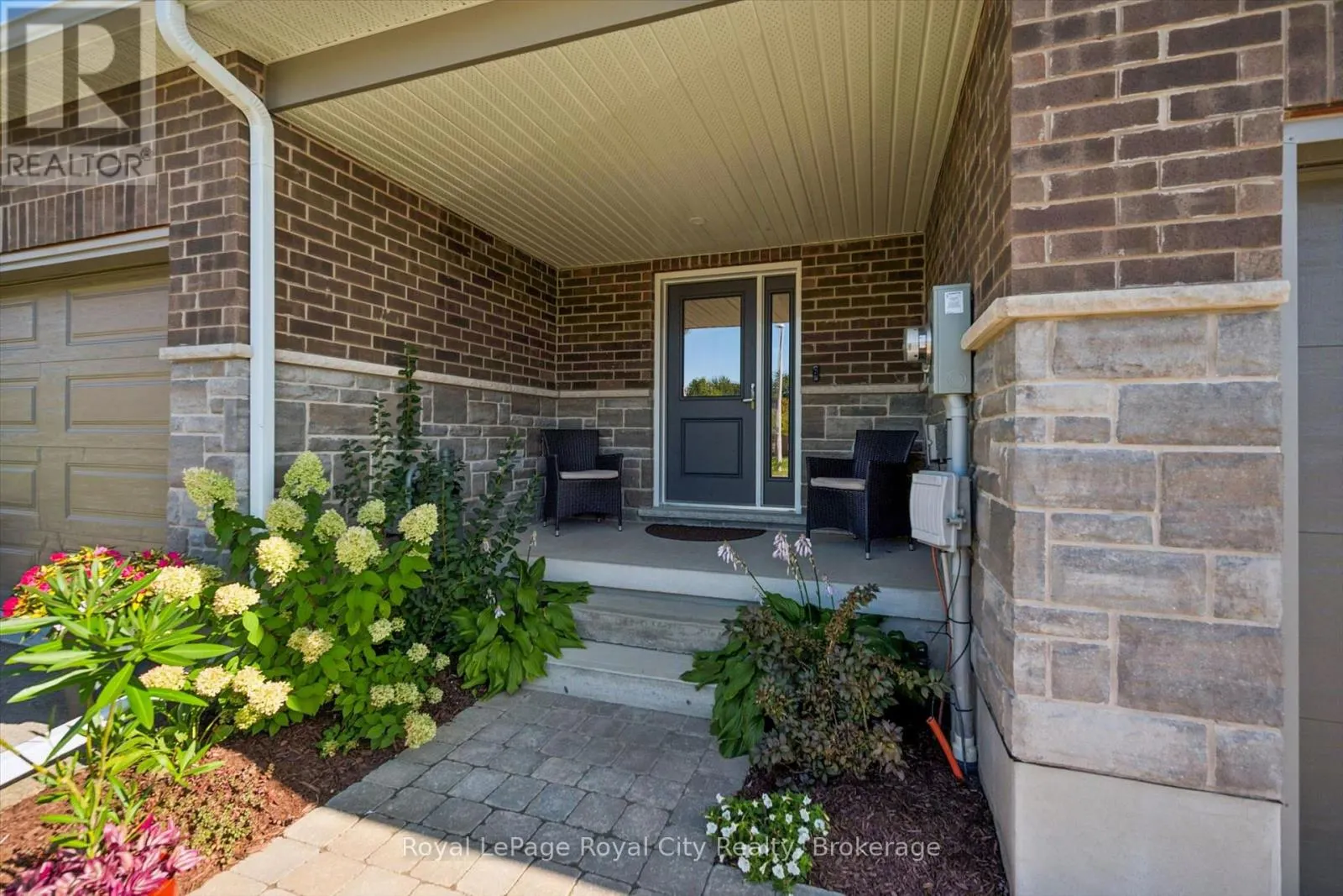 140 HALLS DRIVE