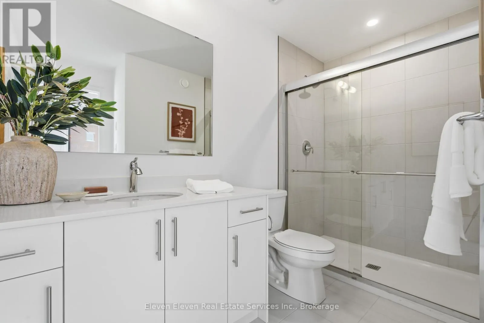 55 - 331 CLAIR ROAD E