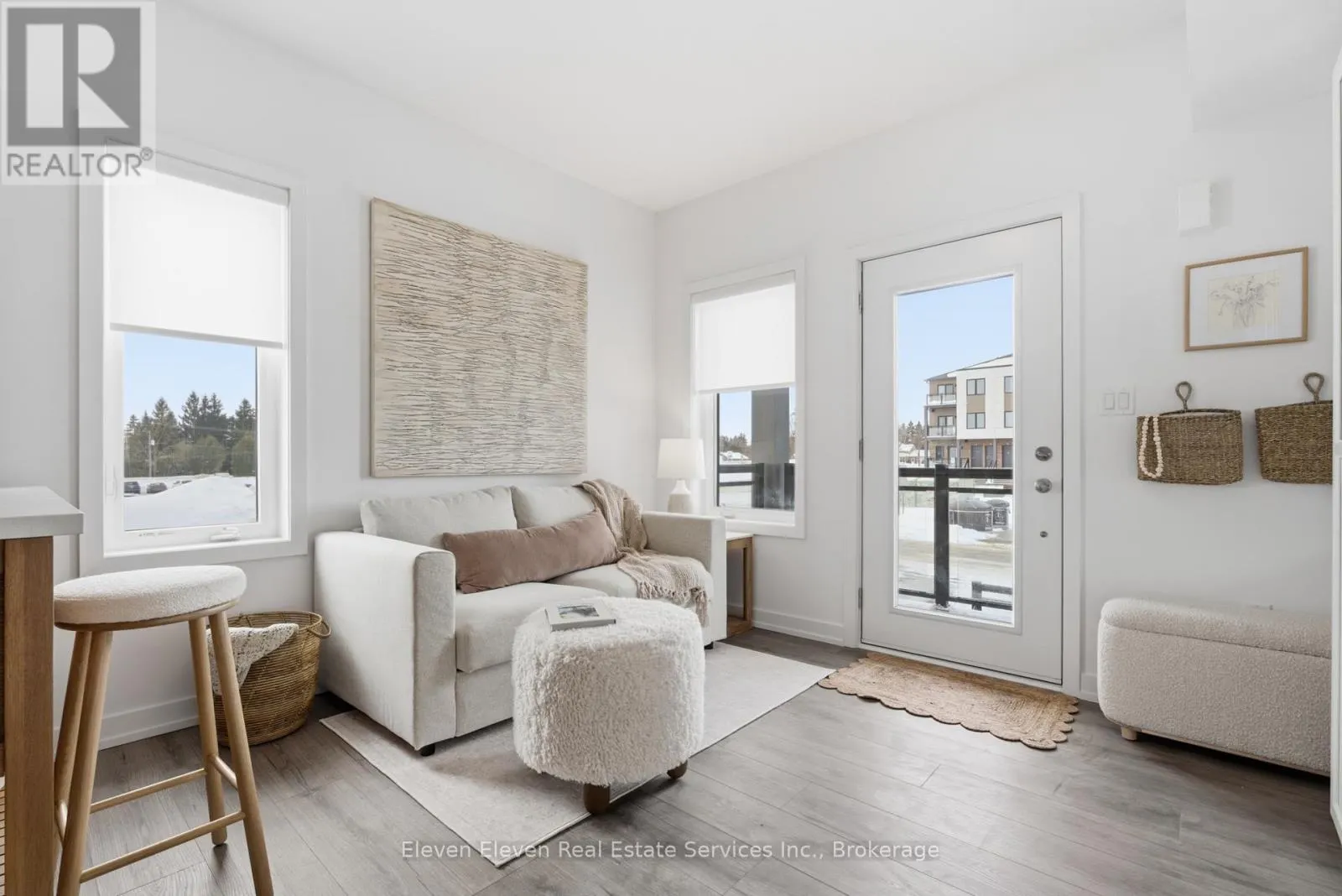 55 - 331 CLAIR ROAD E