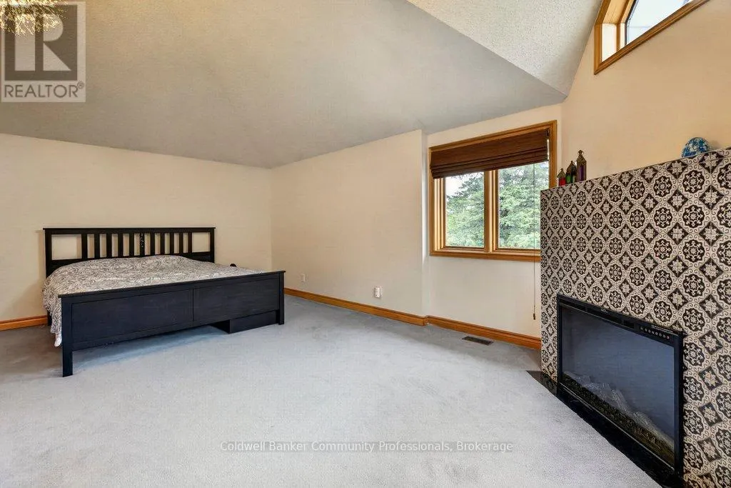 20 HARTFIELD DRIVE