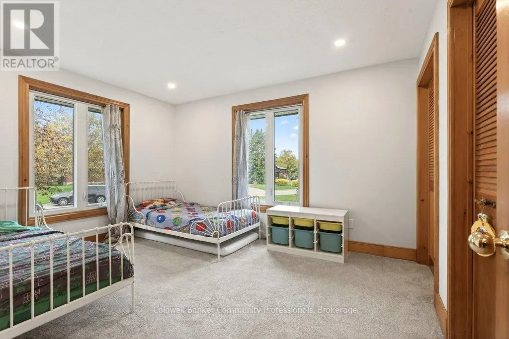 20 HARTFIELD DRIVE