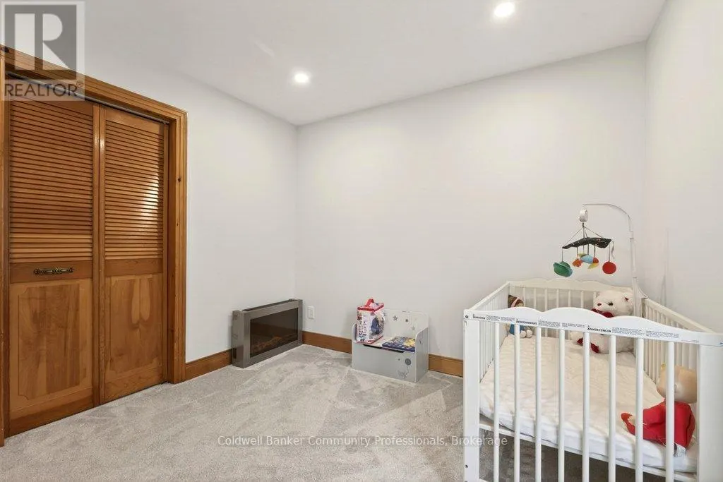 20 HARTFIELD DRIVE