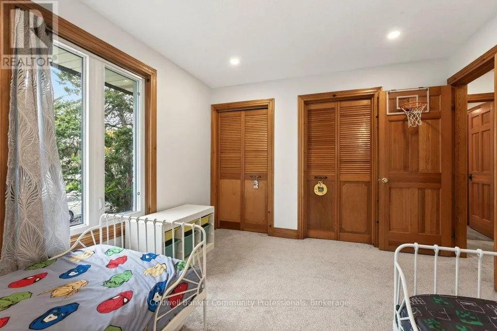20 HARTFIELD DRIVE