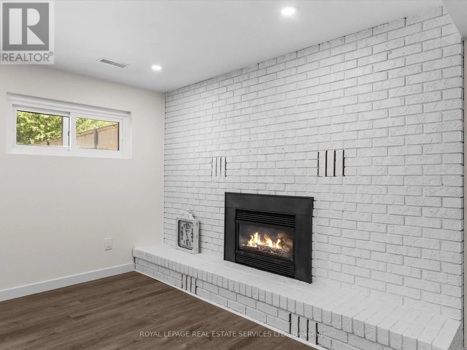 272 TAYLOR ROAD
