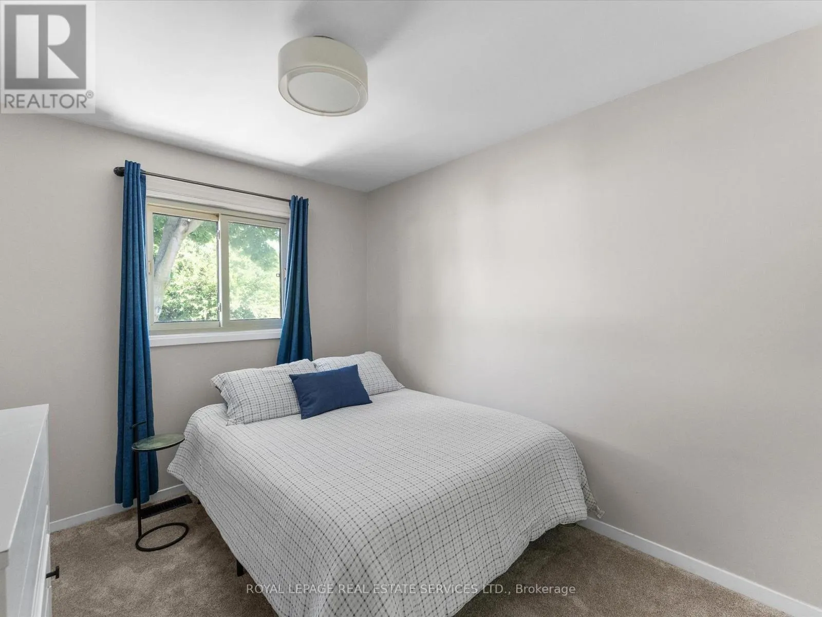 272 TAYLOR ROAD