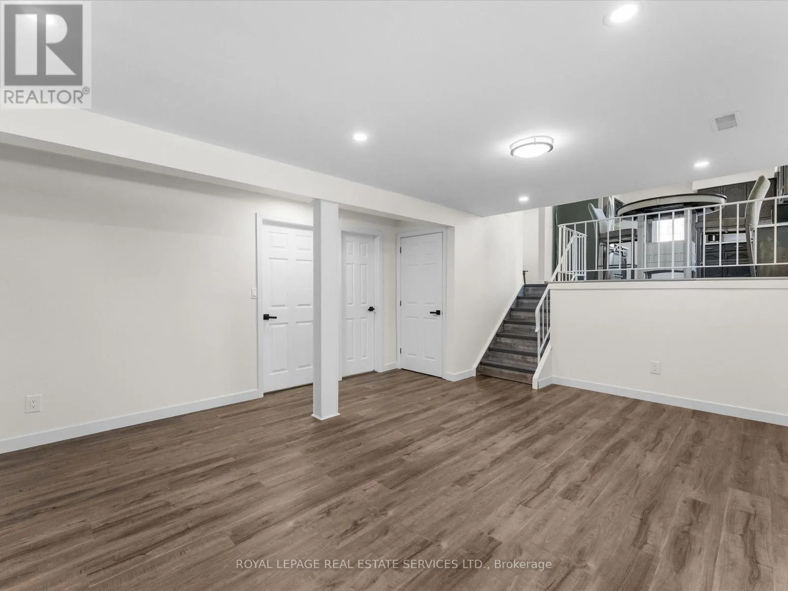 272 TAYLOR ROAD
