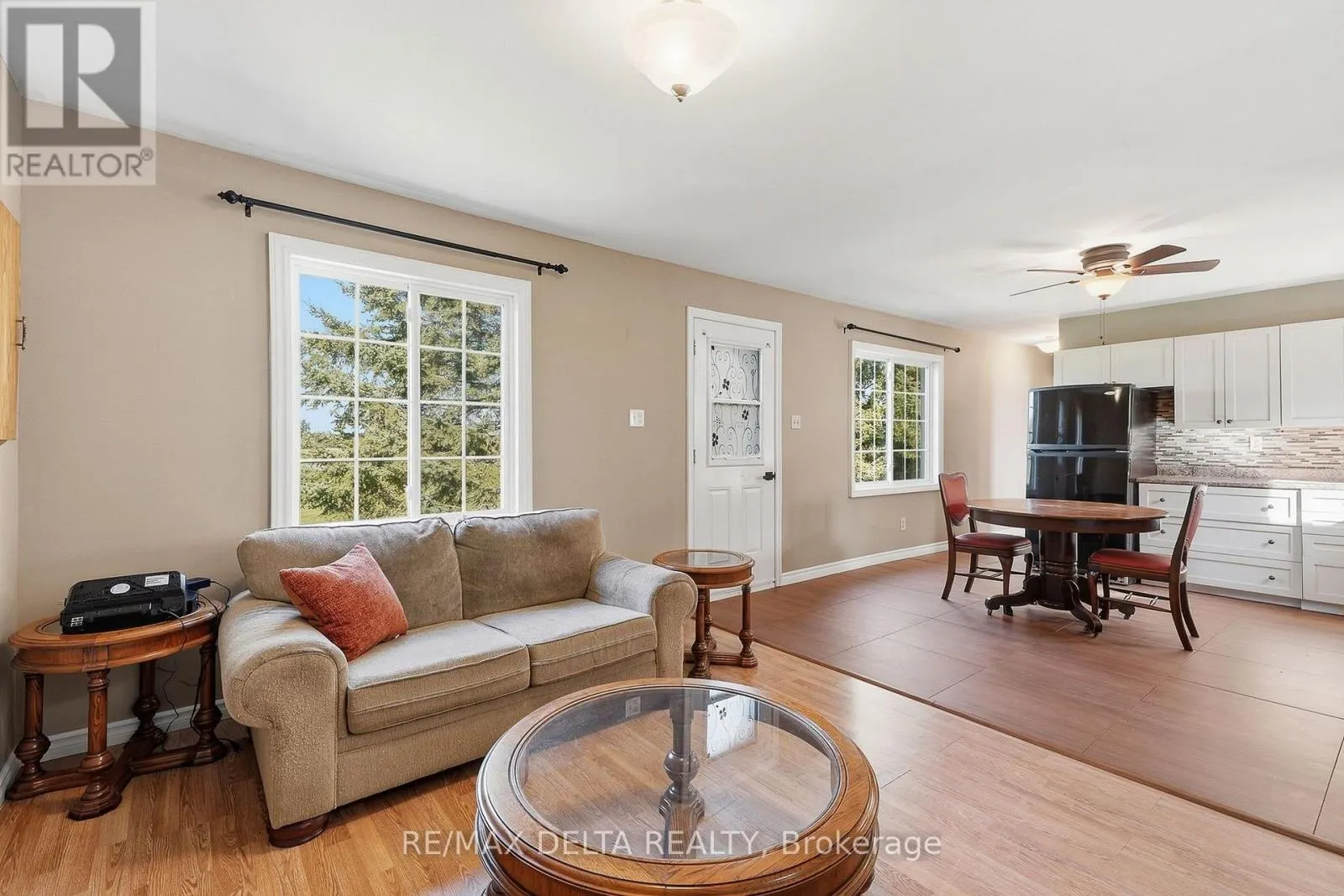 3137 UNION STREET