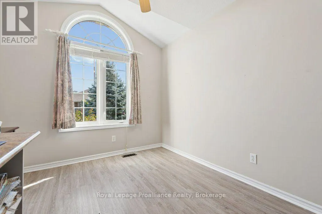 36 HEARTWOOD DRIVE