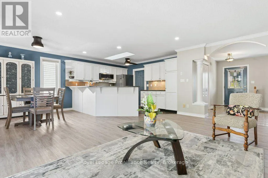 36 HEARTWOOD DRIVE
