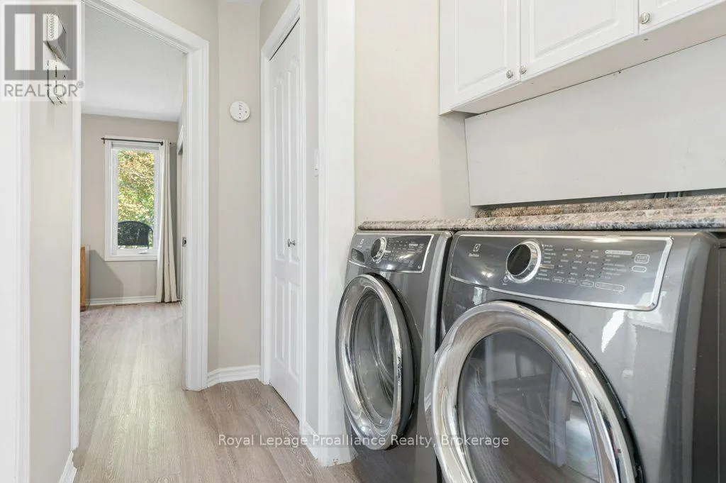 36 HEARTWOOD DRIVE