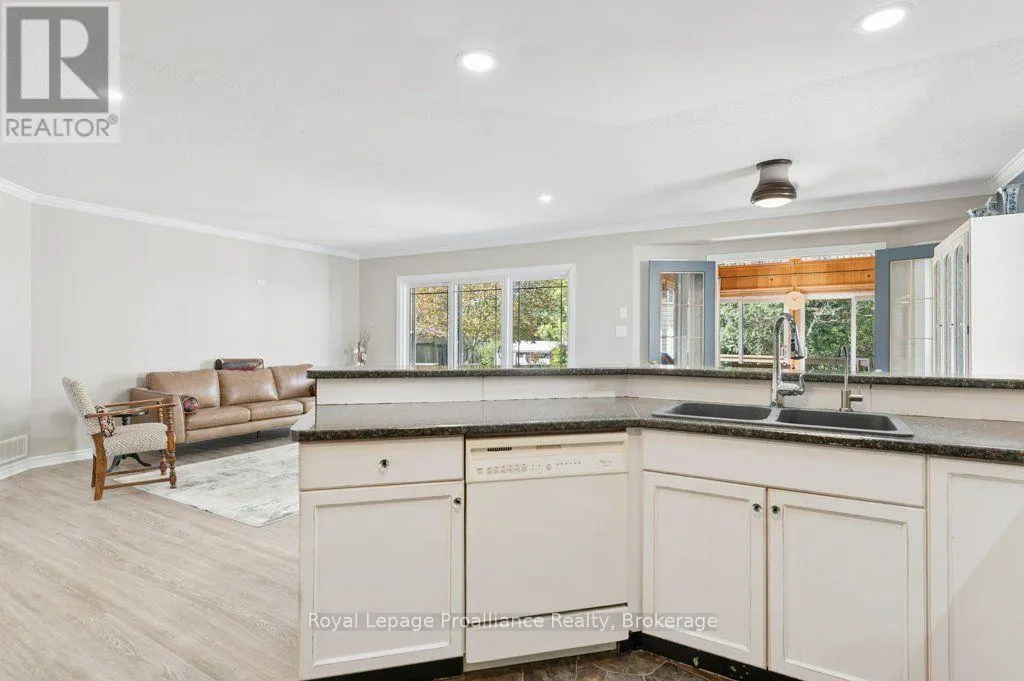 36 HEARTWOOD DRIVE