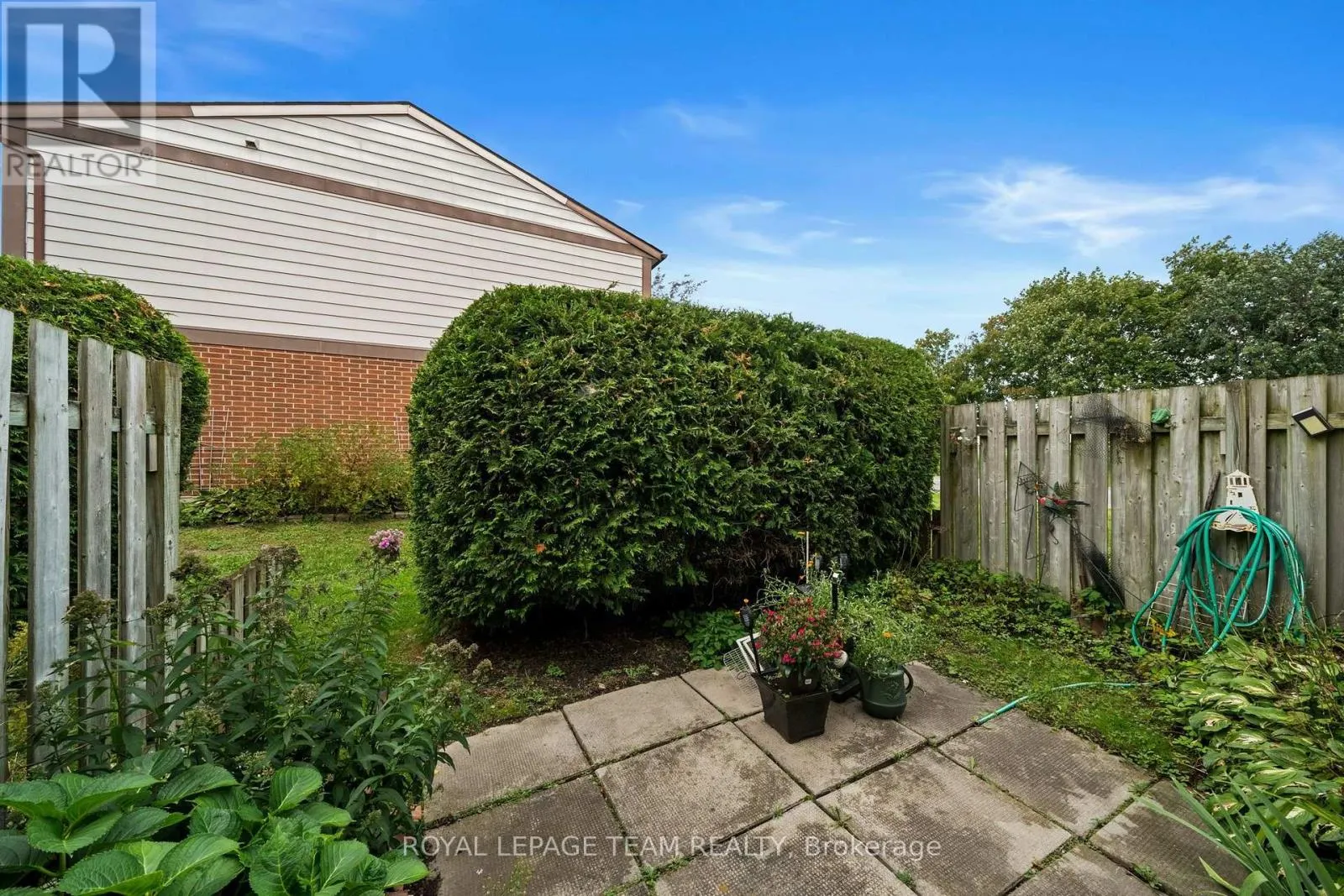 E - 73 FOXFIELD DRIVE