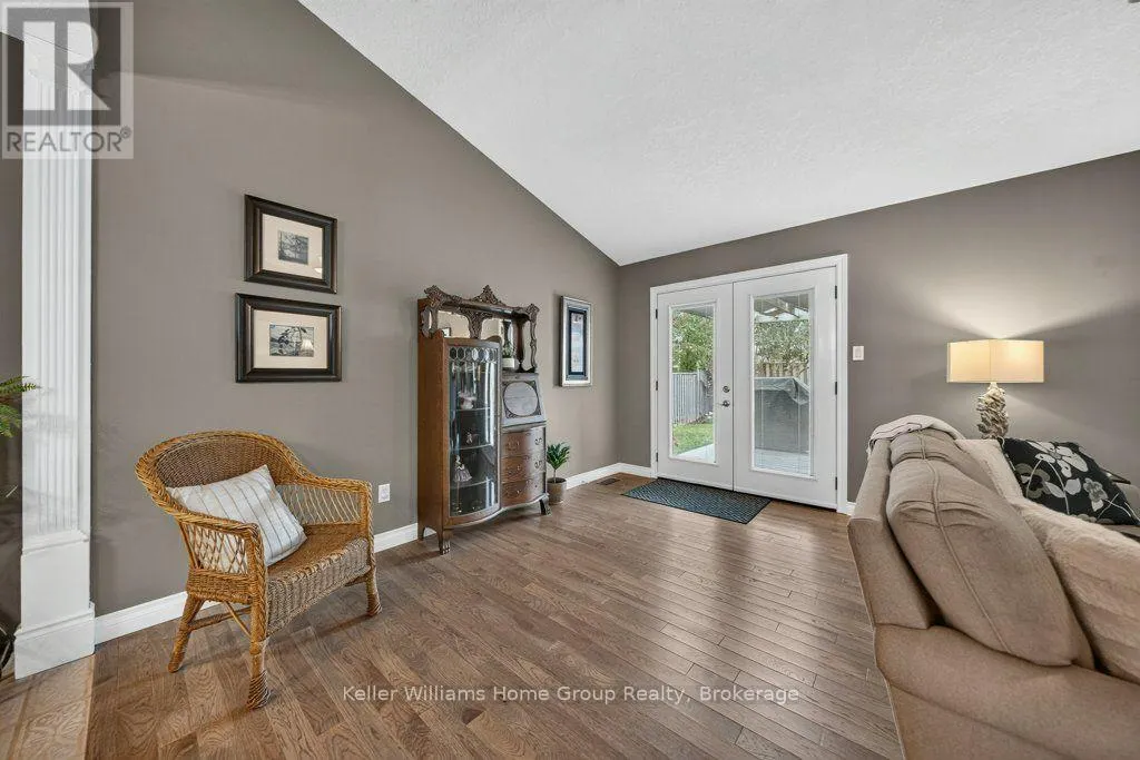 19 PEGLAR CRESCENT