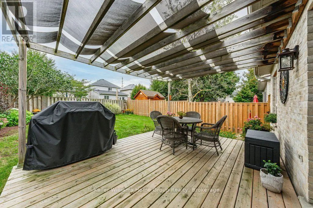 19 PEGLAR CRESCENT