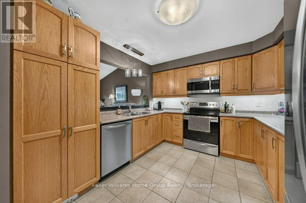 19 PEGLAR CRESCENT