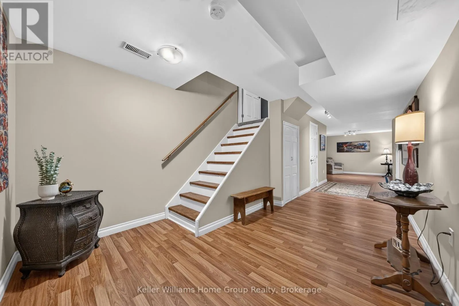 19 PEGLAR CRESCENT