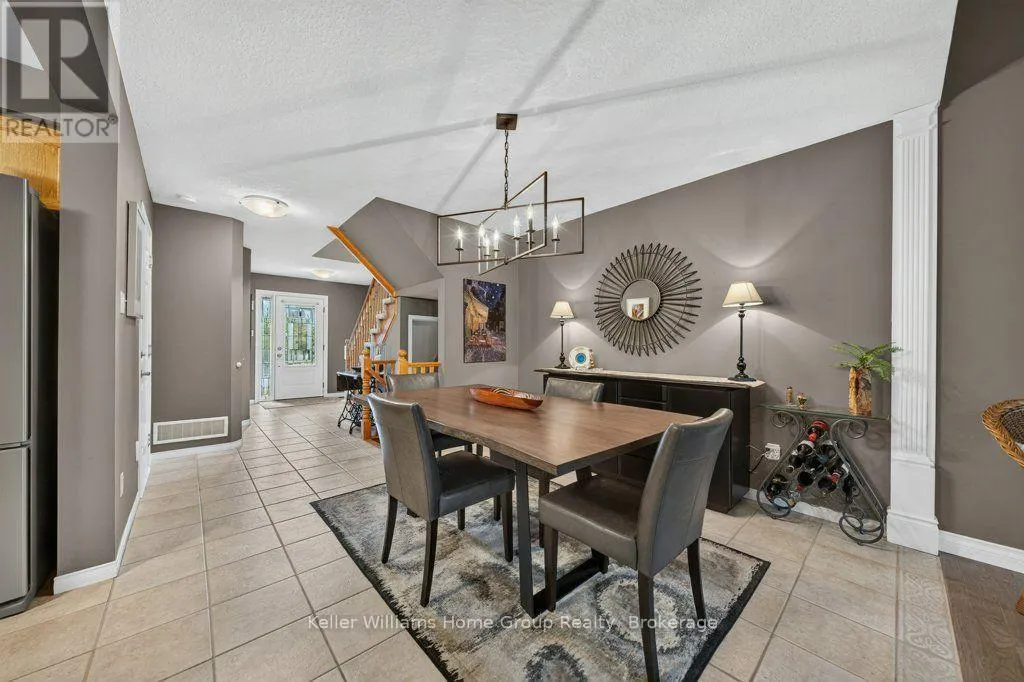 19 PEGLAR CRESCENT