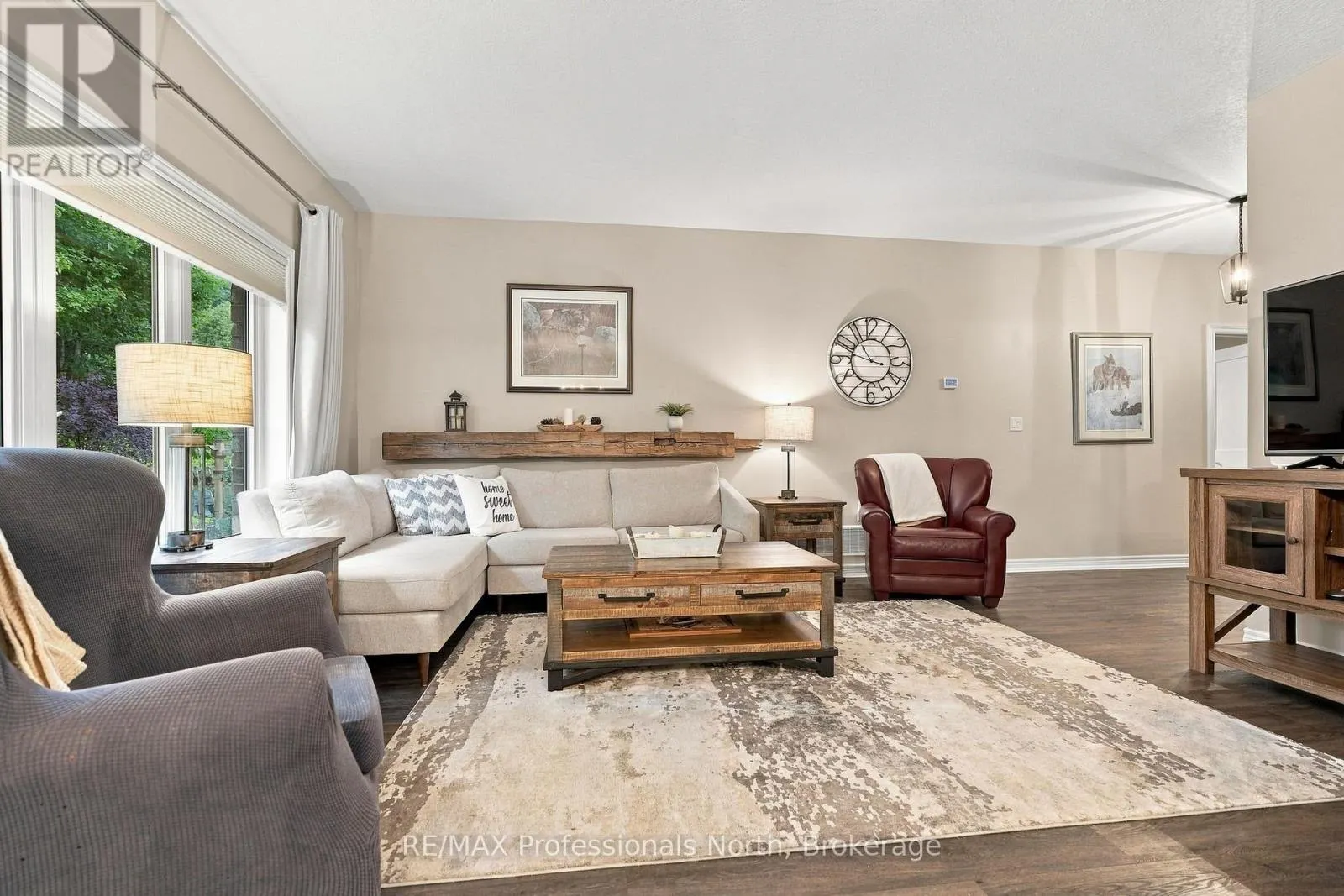 19 SELKIRK DRIVE