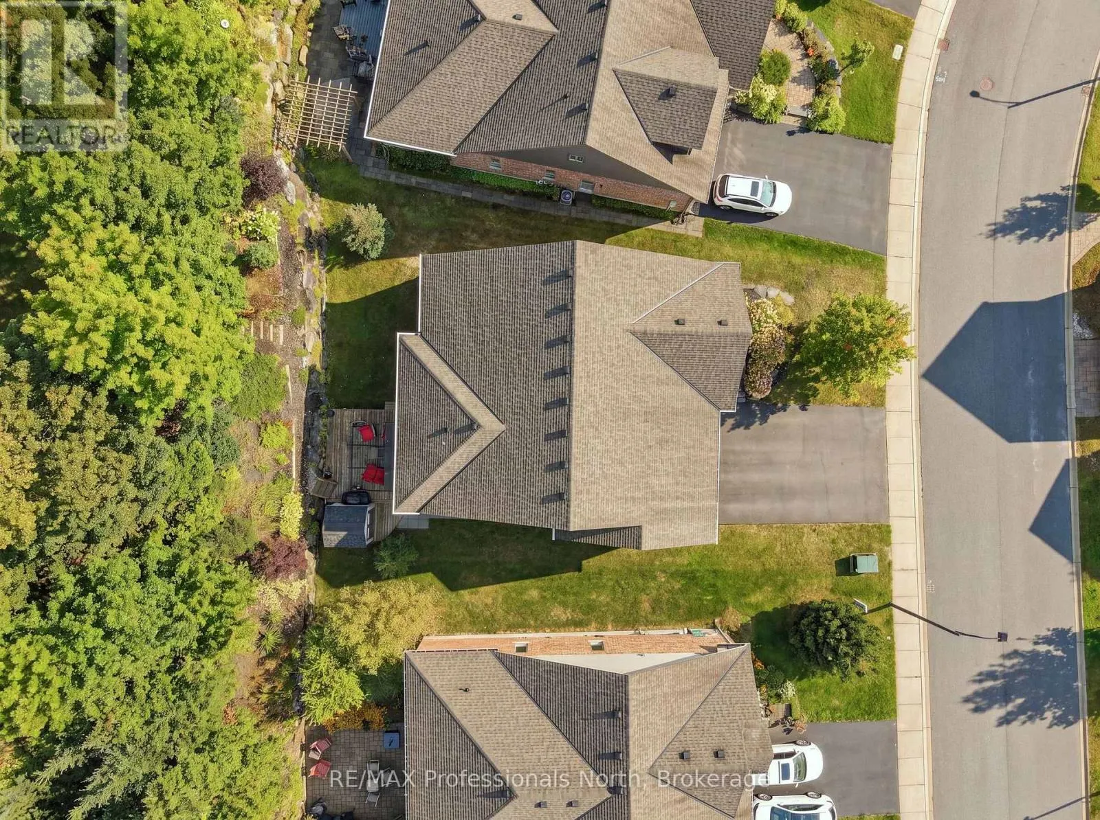 19 SELKIRK DRIVE