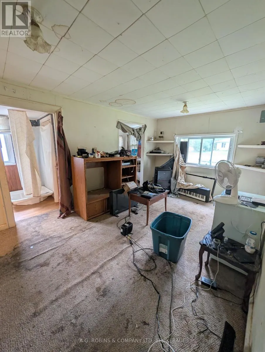 12040 LAKESHORE ROAD