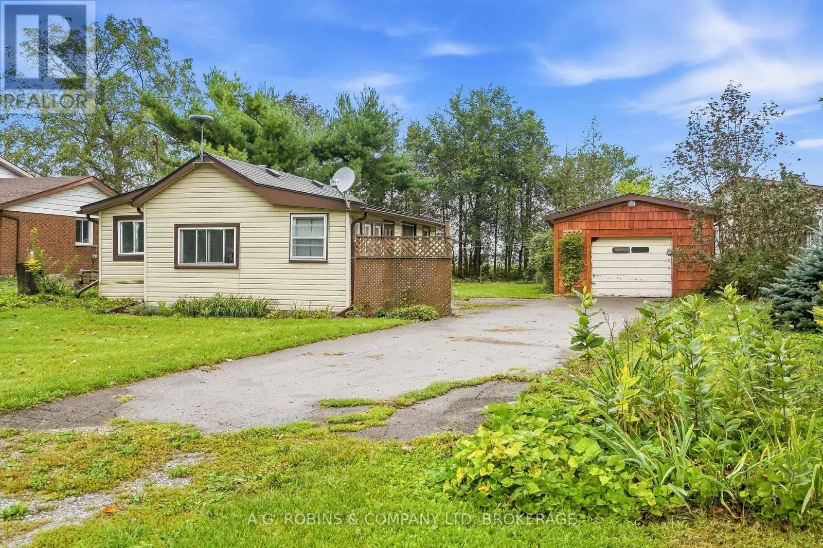 12040 LAKESHORE ROAD