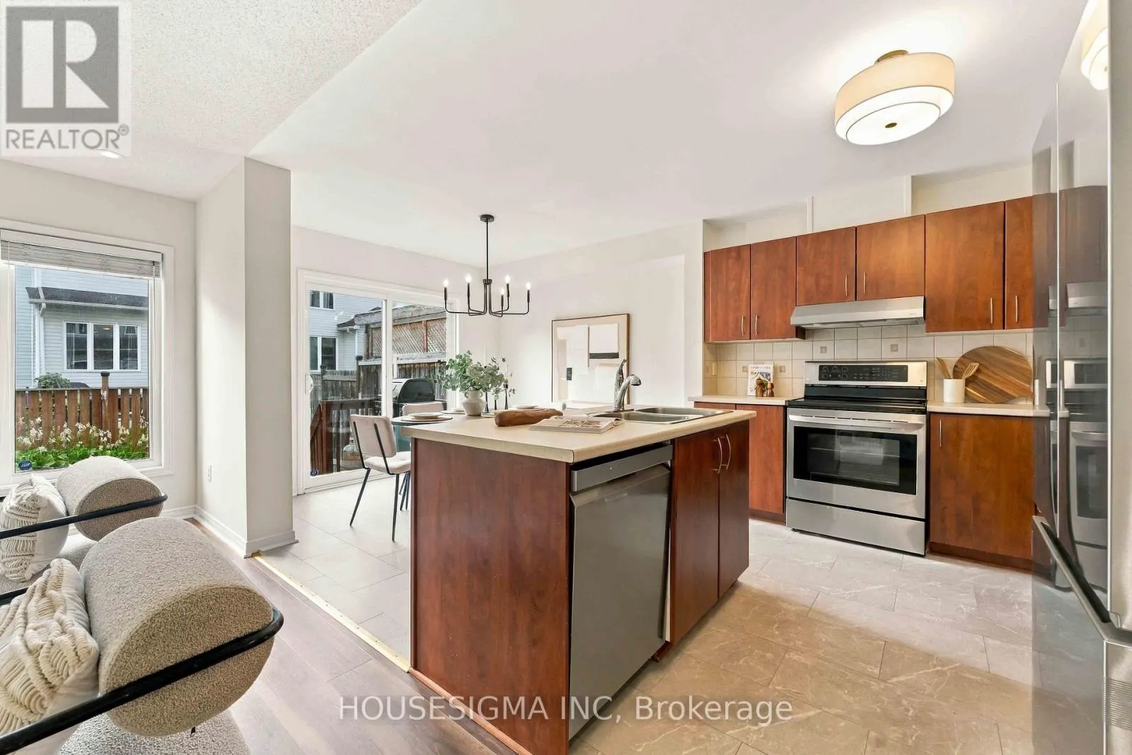 368 BRECKENRIDGE CRESCENT