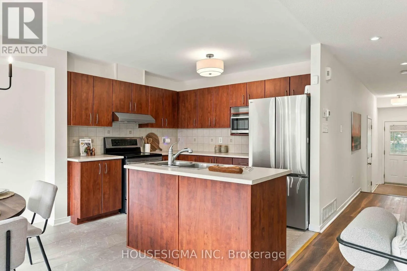 368 BRECKENRIDGE CRESCENT