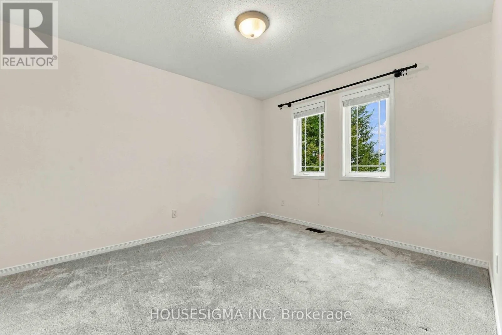 368 BRECKENRIDGE CRESCENT