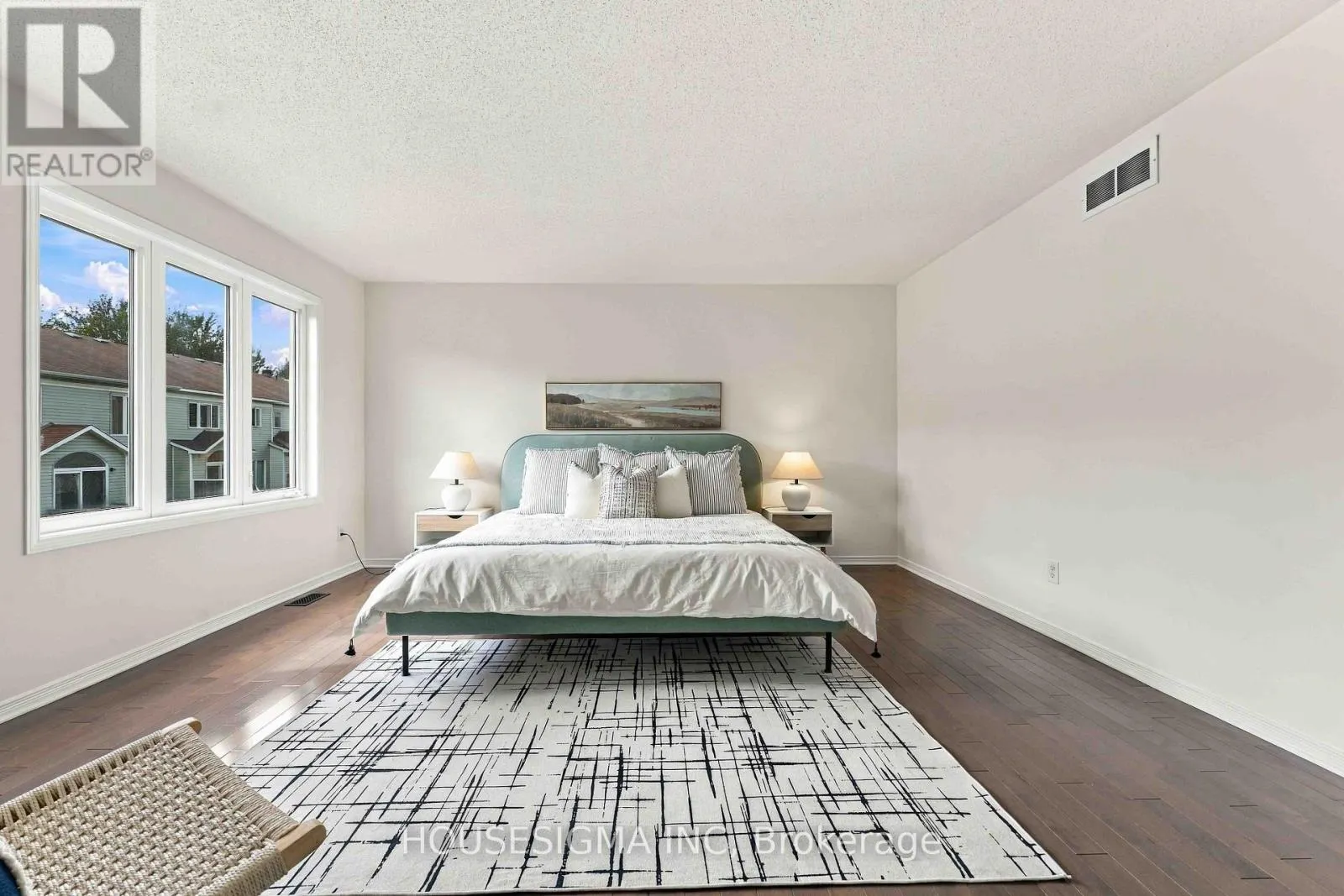 368 BRECKENRIDGE CRESCENT