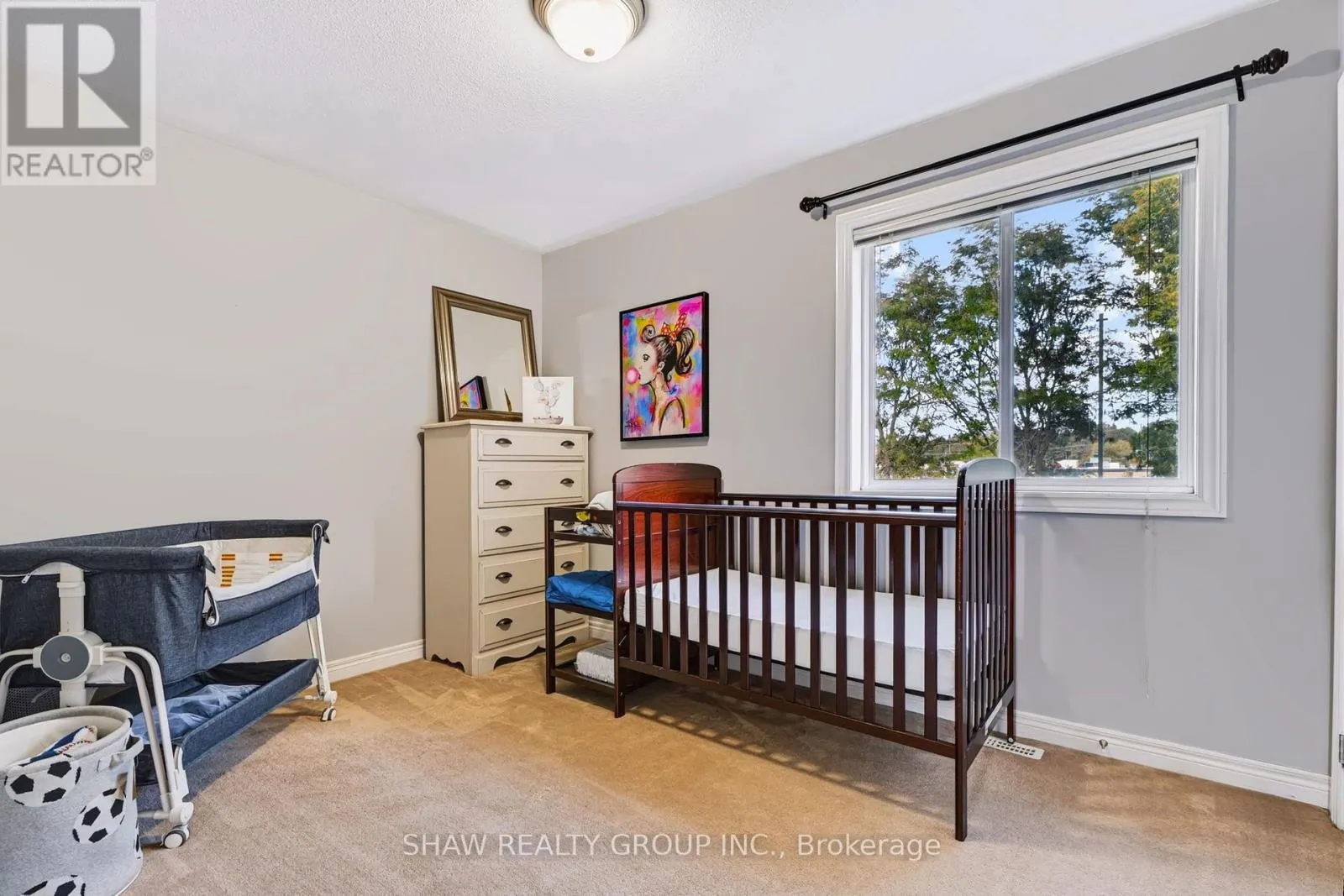 24 FALLINGBROOK CRESCENT