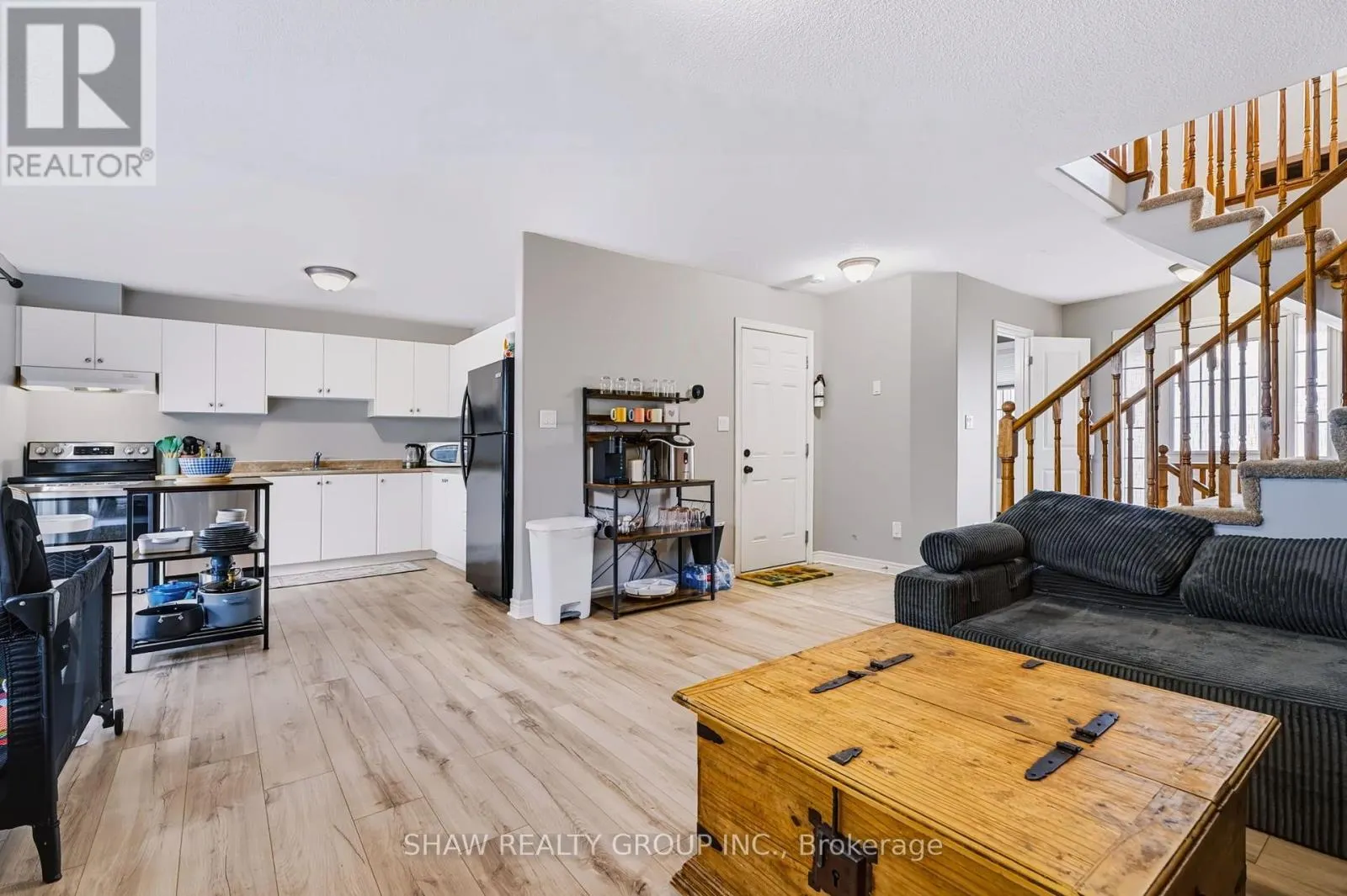 24 FALLINGBROOK CRESCENT