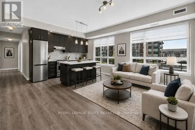 206 - 40 ESPLANADE LANE
