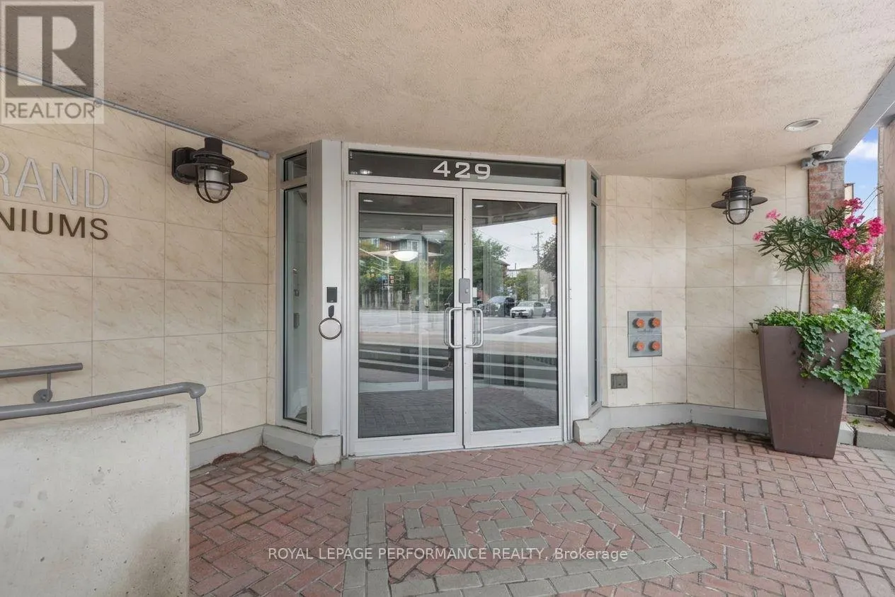 207 - 429 SOMERSET STREET W