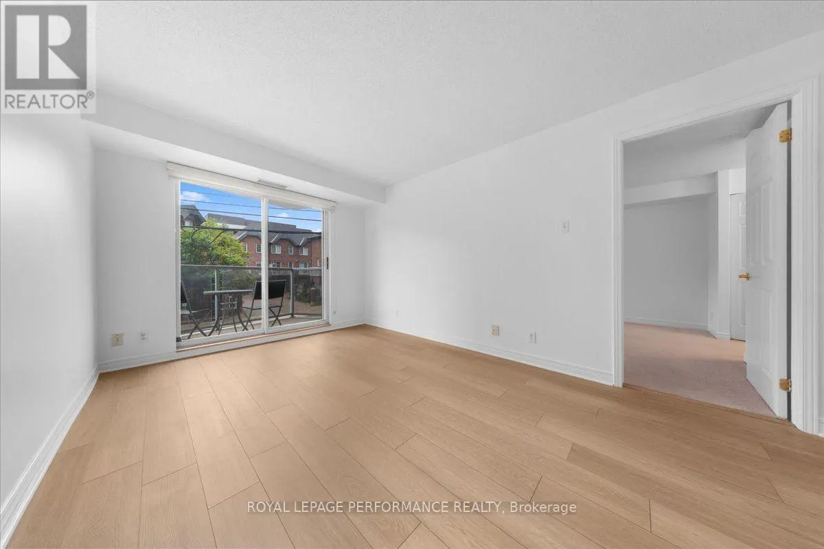 207 - 429 SOMERSET STREET W