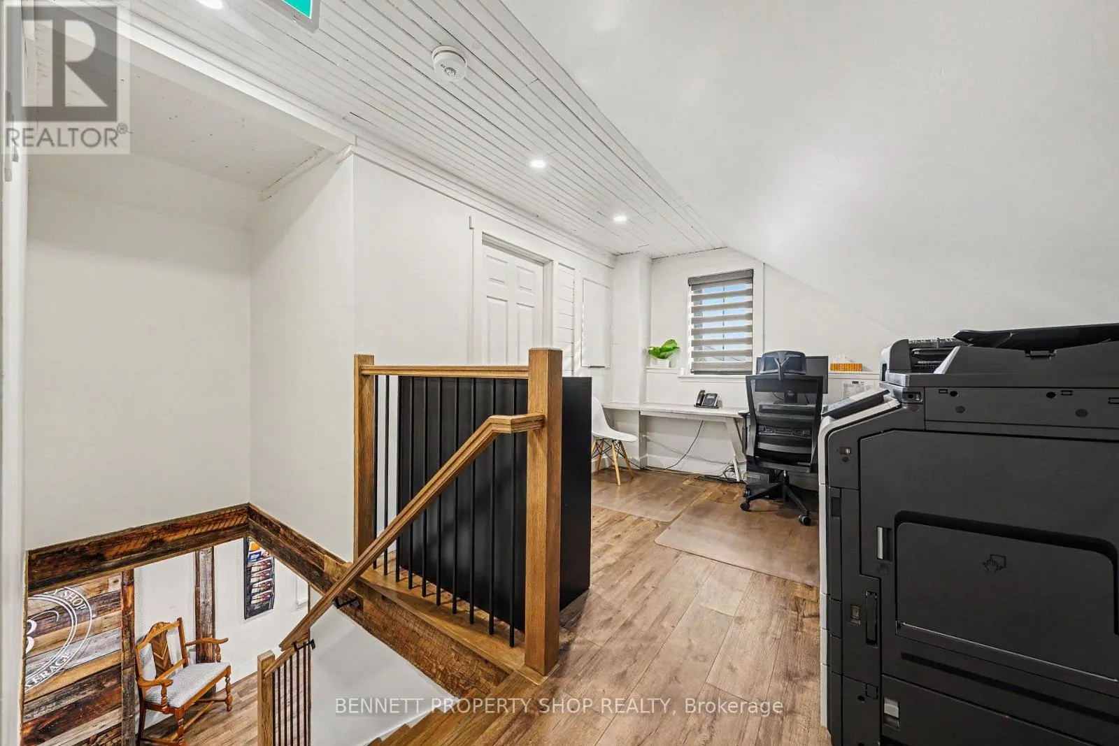 1194 CARP ROAD