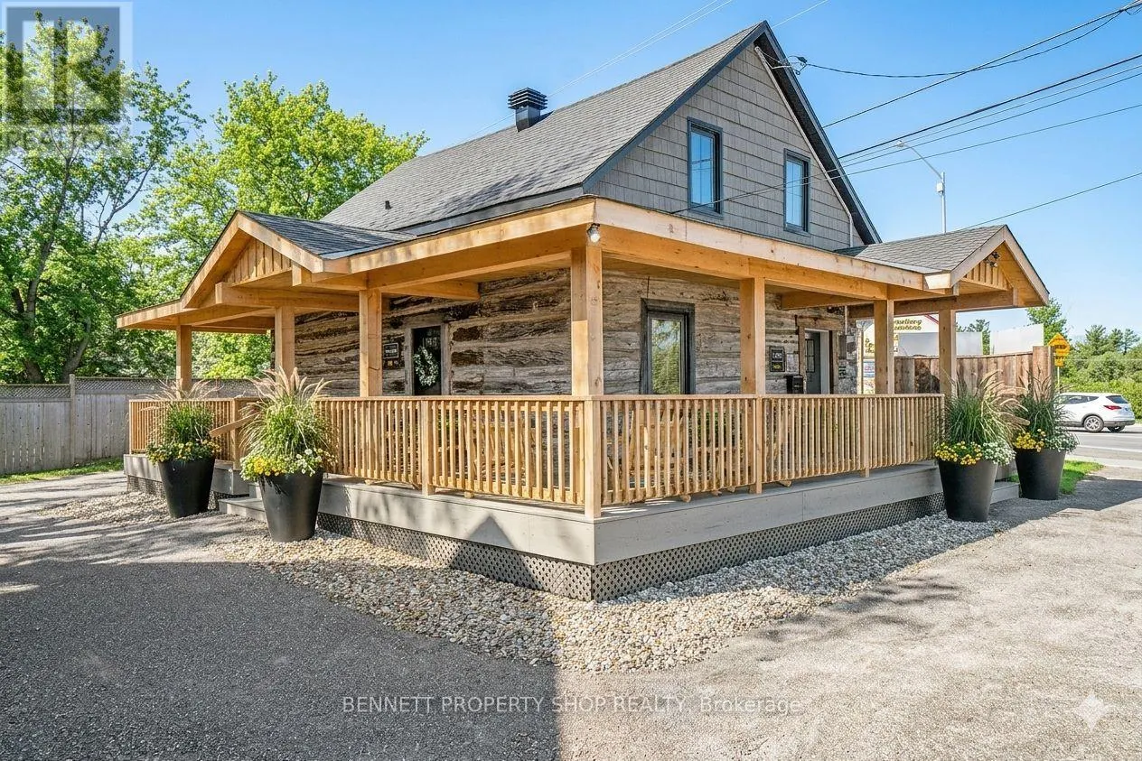 1194 CARP ROAD
