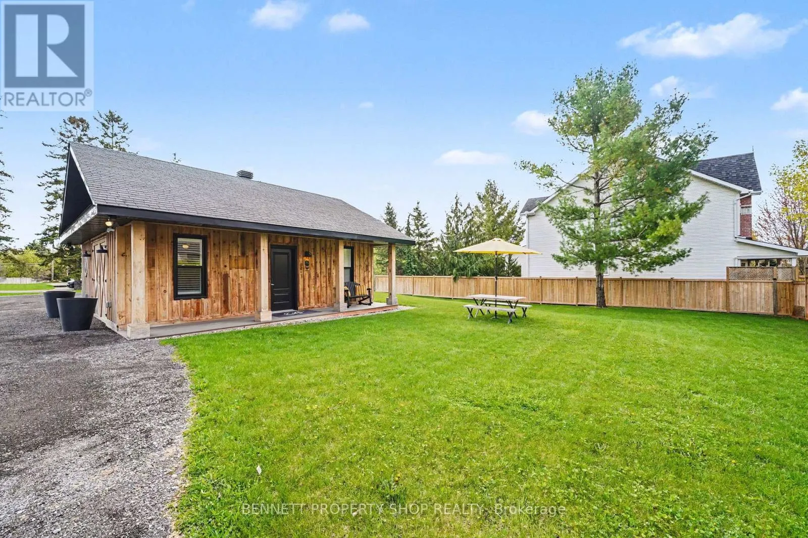 1194 CARP ROAD