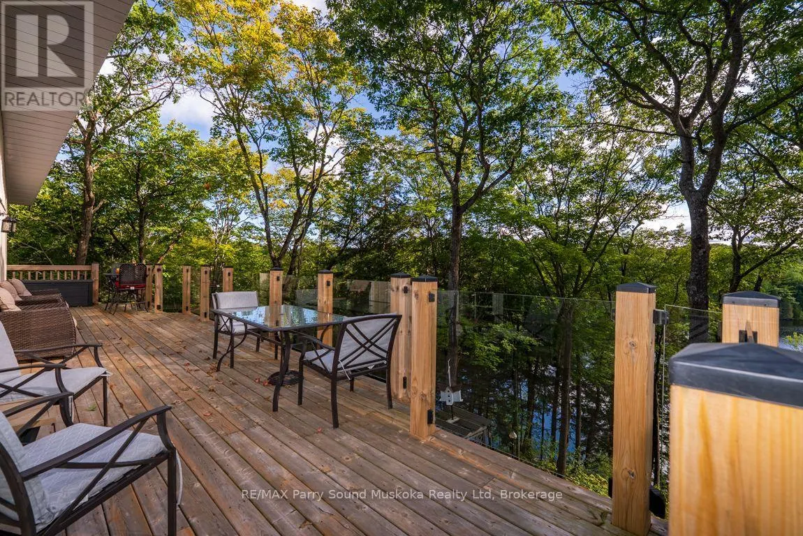 326 BLUE LAKE ROAD