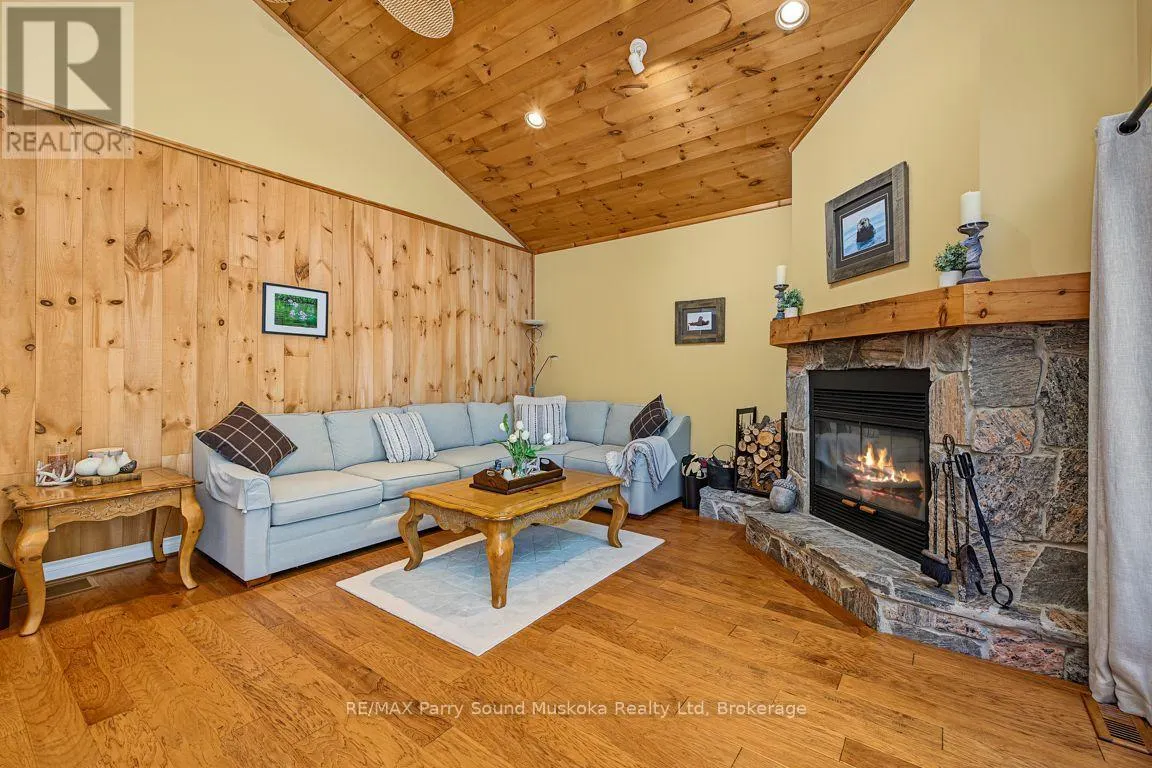 326 BLUE LAKE ROAD