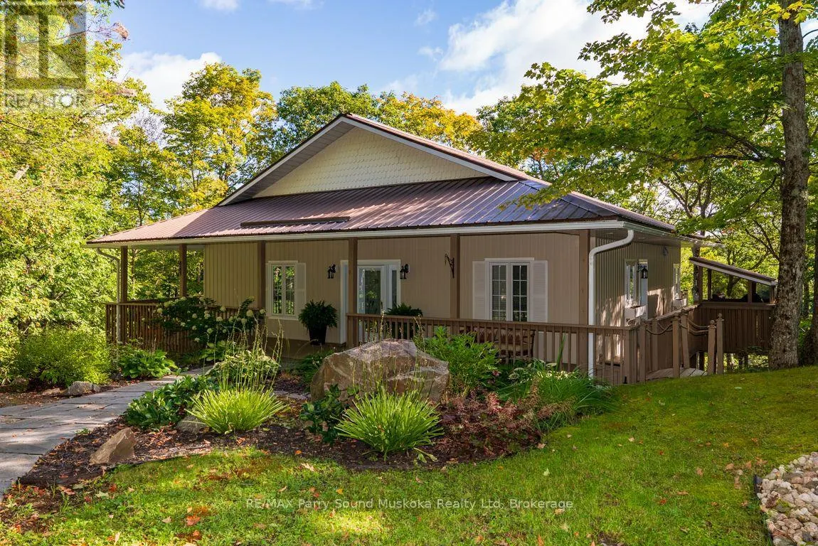 326 BLUE LAKE ROAD