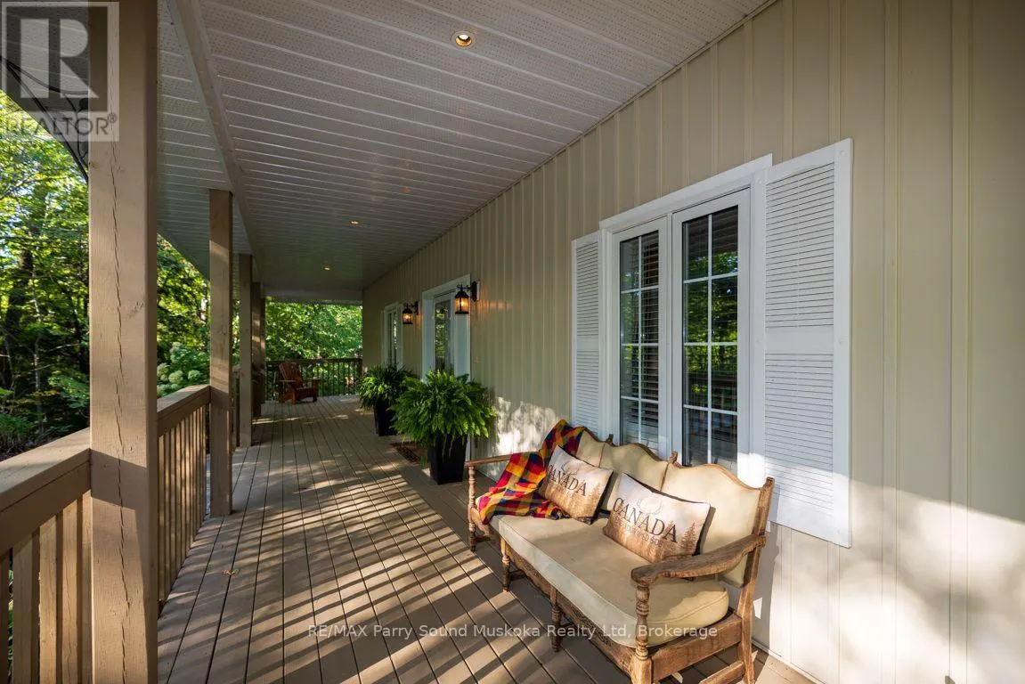 326 BLUE LAKE ROAD