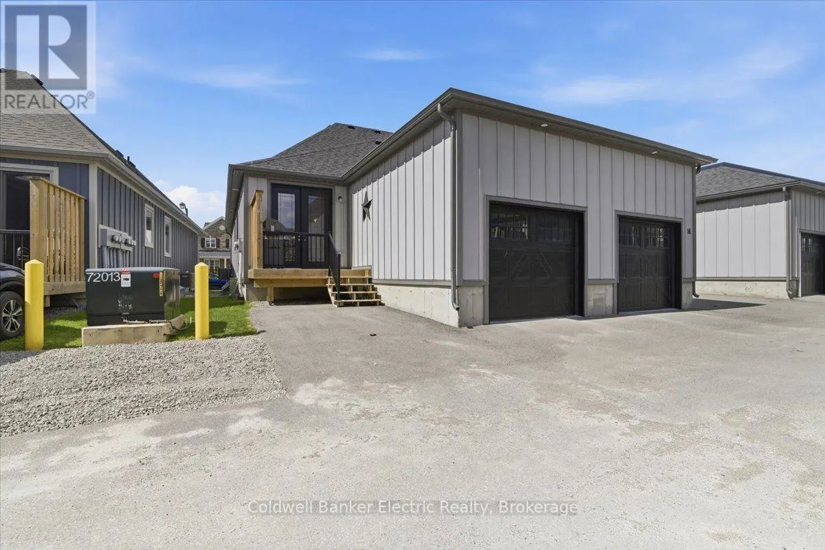 14 - 80 MARSH AVENUE #14