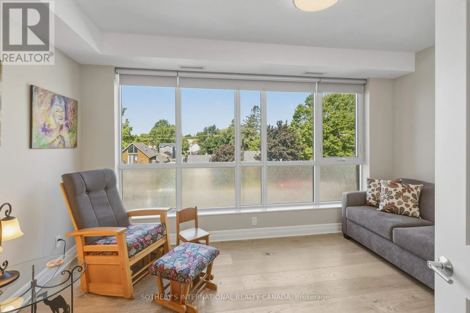 311 - 129A SOUTH STREET