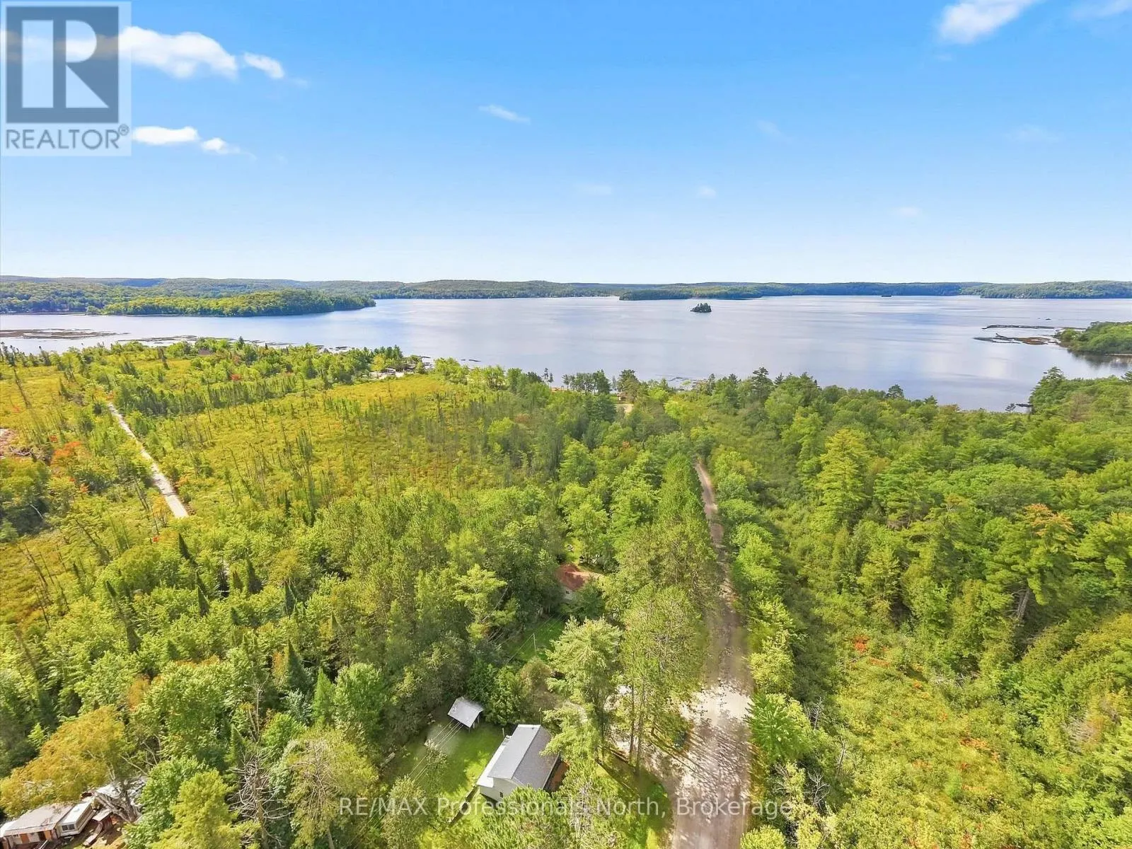 31 HUTCHESON BEACH ROAD E