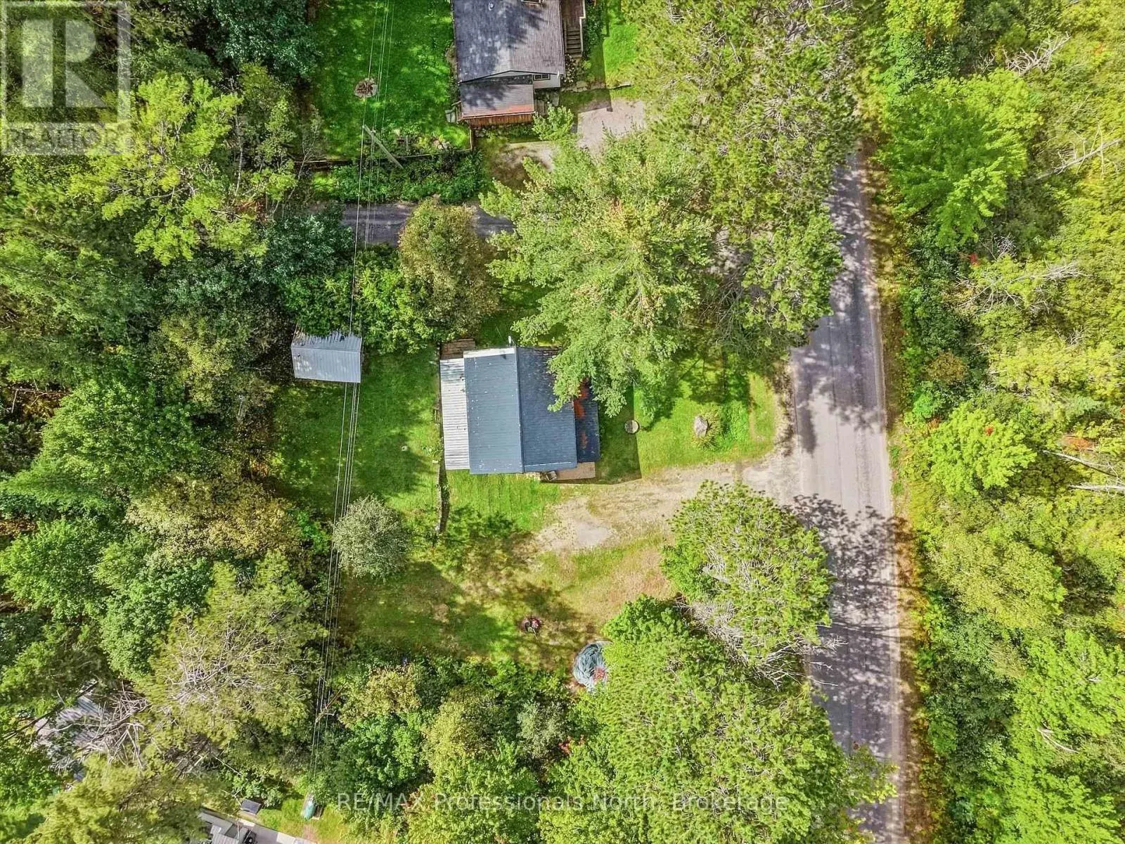 31 HUTCHESON BEACH ROAD E